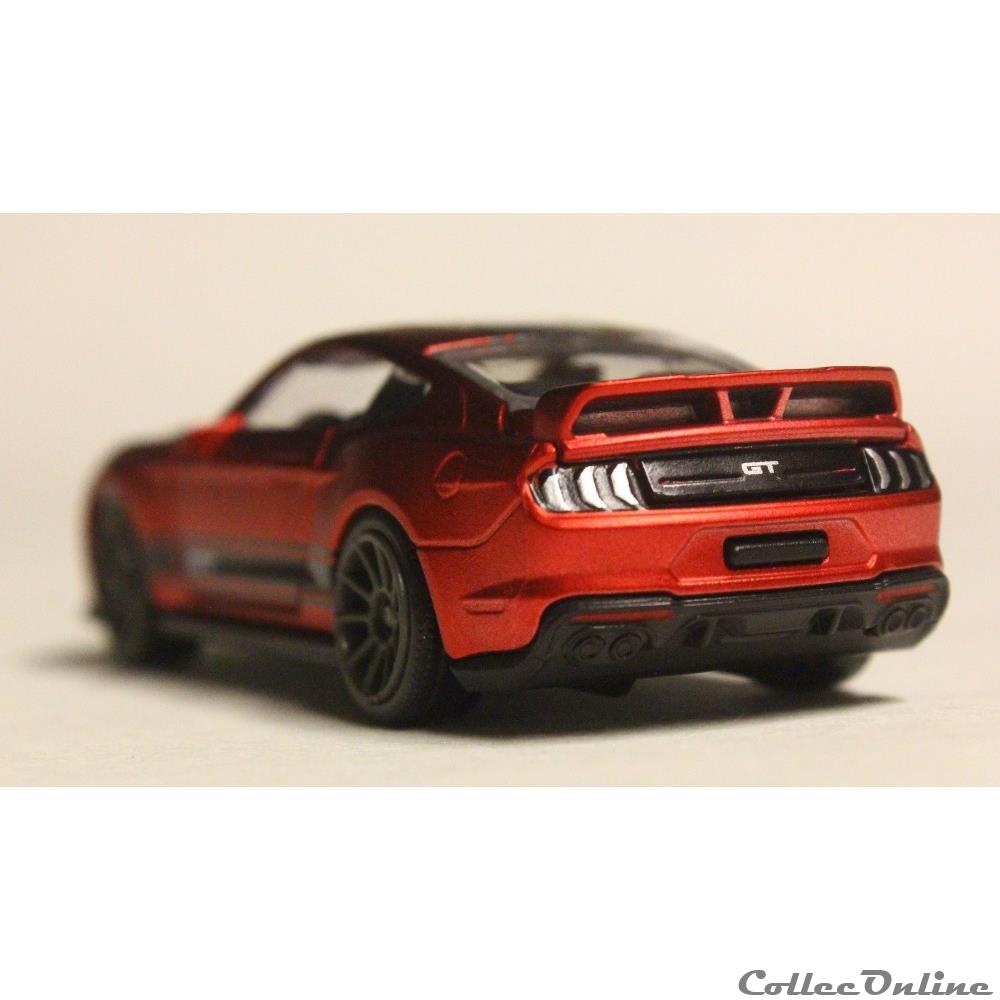 Ford Mustang GT 5 modele reduit voiture ford mustang gt
