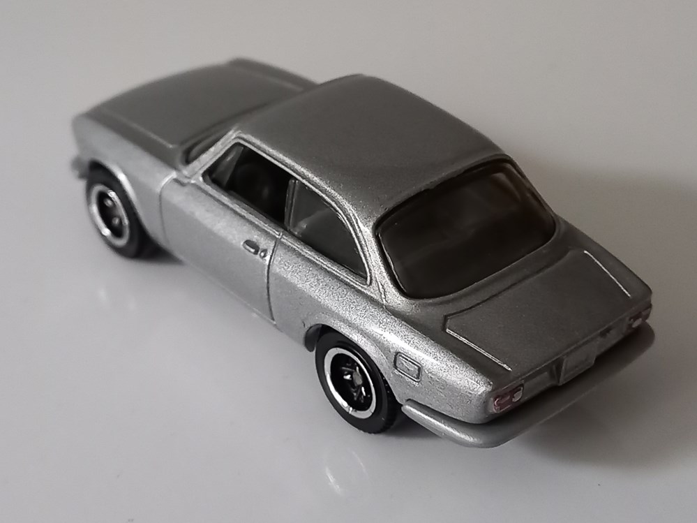 modeles reduits voitures alfa romeo giulia sprint