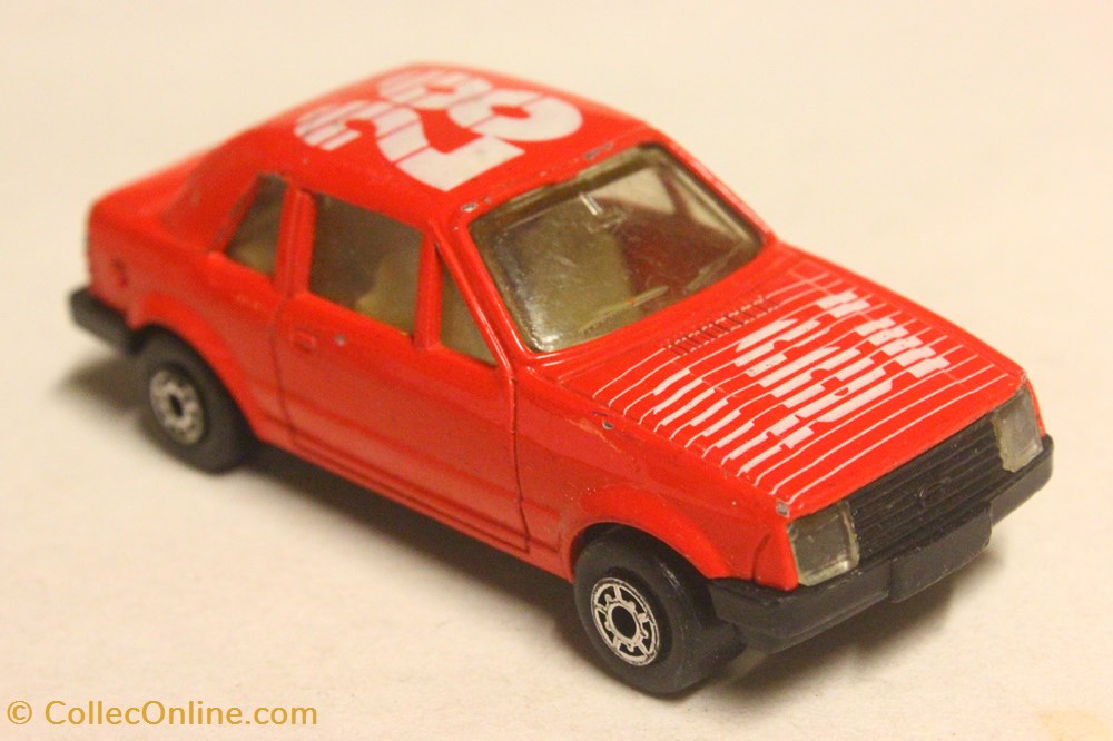 modeles reduits voitures ford escort 1 6i