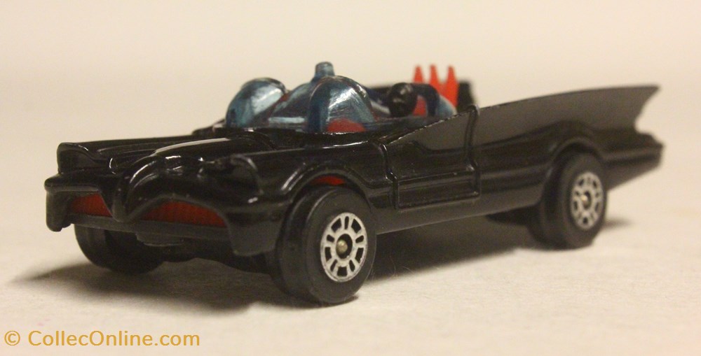 modeles reduits voitures batmobile