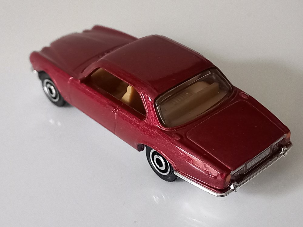 Jaguar XJ6C modeles reduits voitures jaguar xj6c