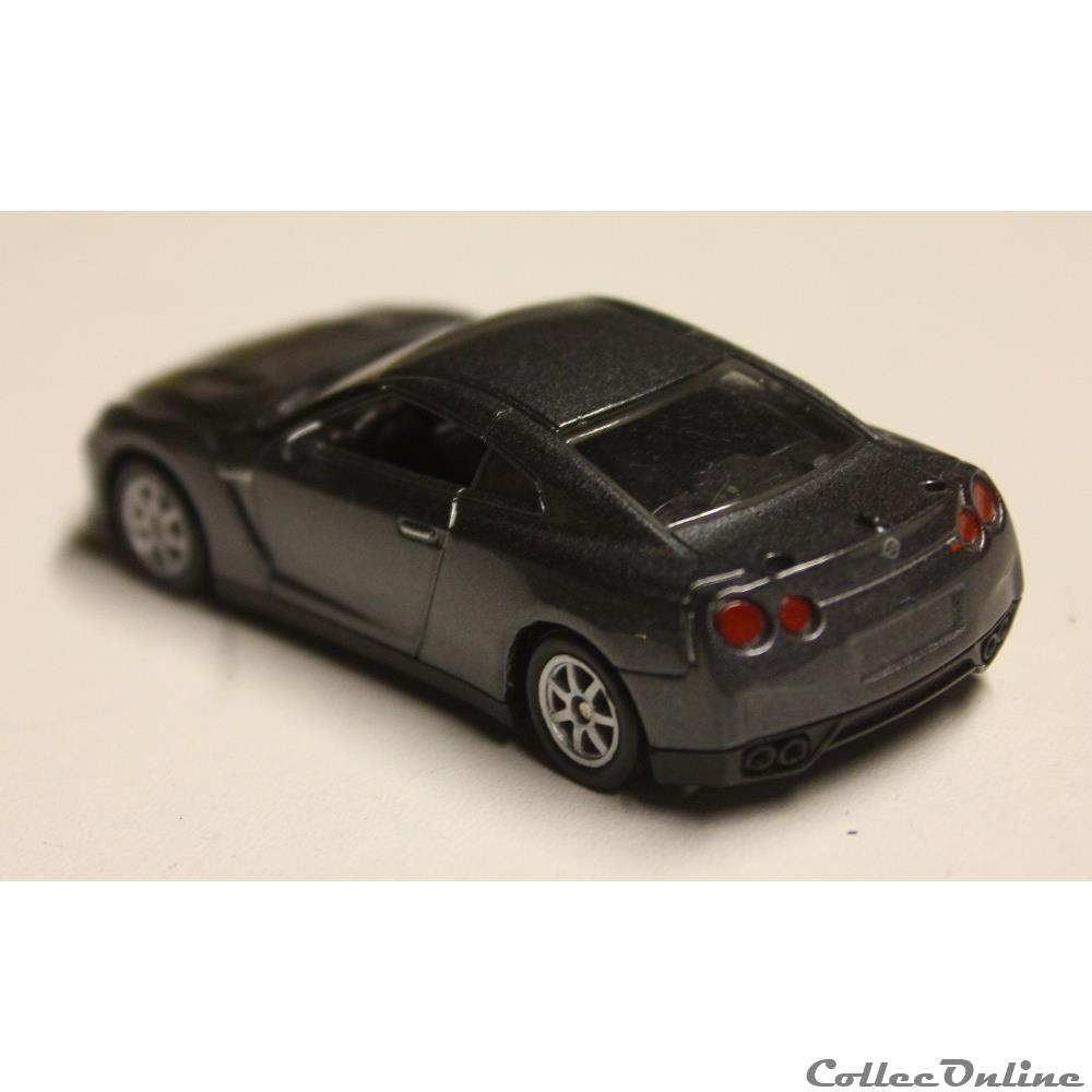 Nissan GT-R modele reduit voiture nissan gt r
