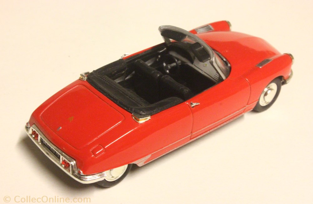 modele reduit voiture citroen ds 19 cabriolet