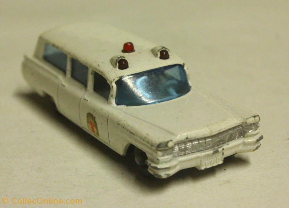 modeles reduits voitures s s cadillac ambulance