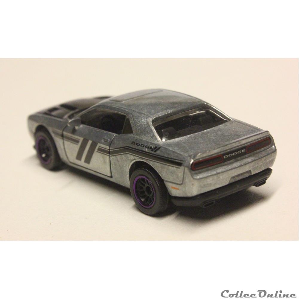 Dodge Challenger SRT Hellcat 2 modele reduit voiture dodge challenger srt hellcat