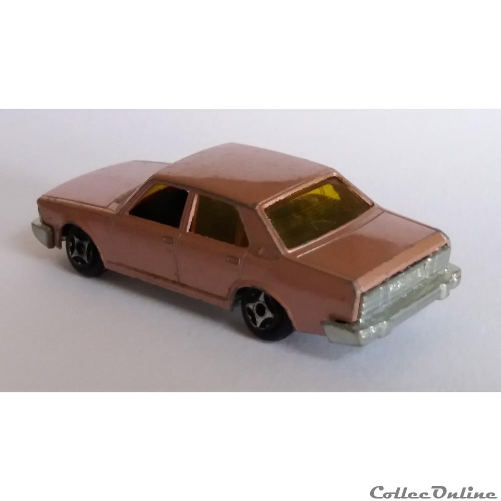 modele reduit voiture alfa romeo 6