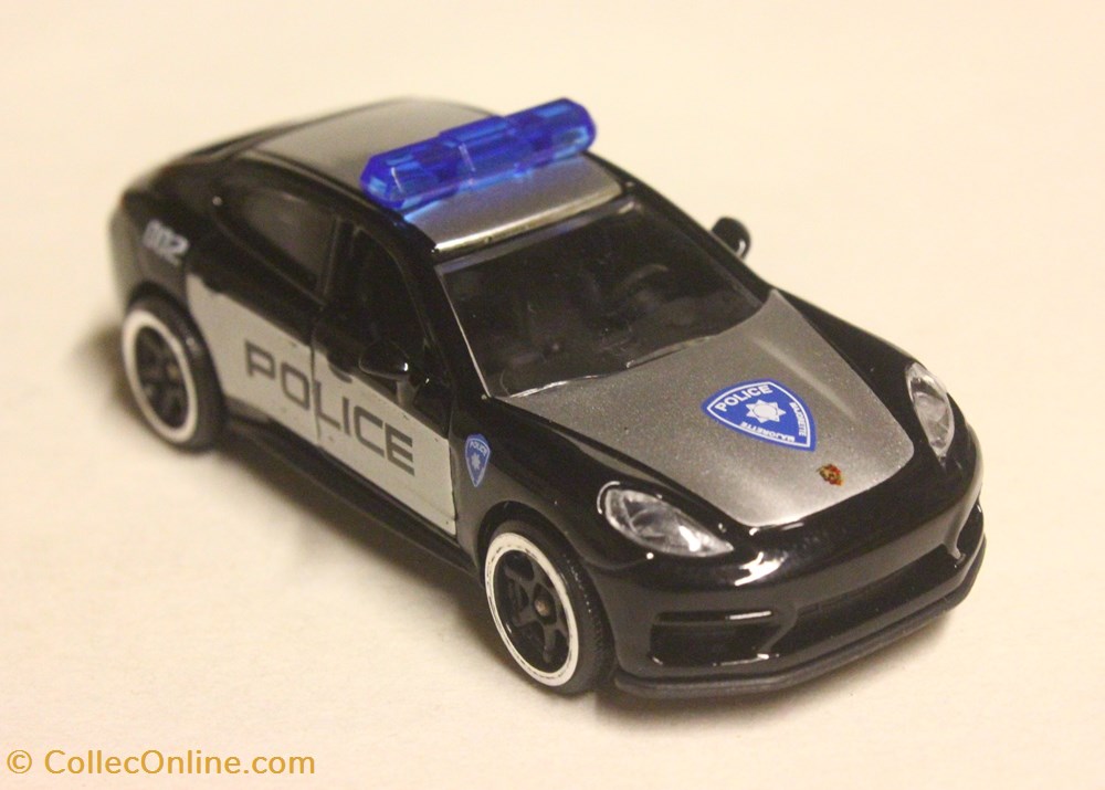 Porsche Panamera modele reduit voiture porsche panamera