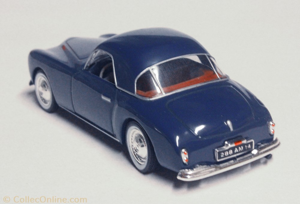 Simca 8 Sport 2 modele reduit voiture simca 8 sport