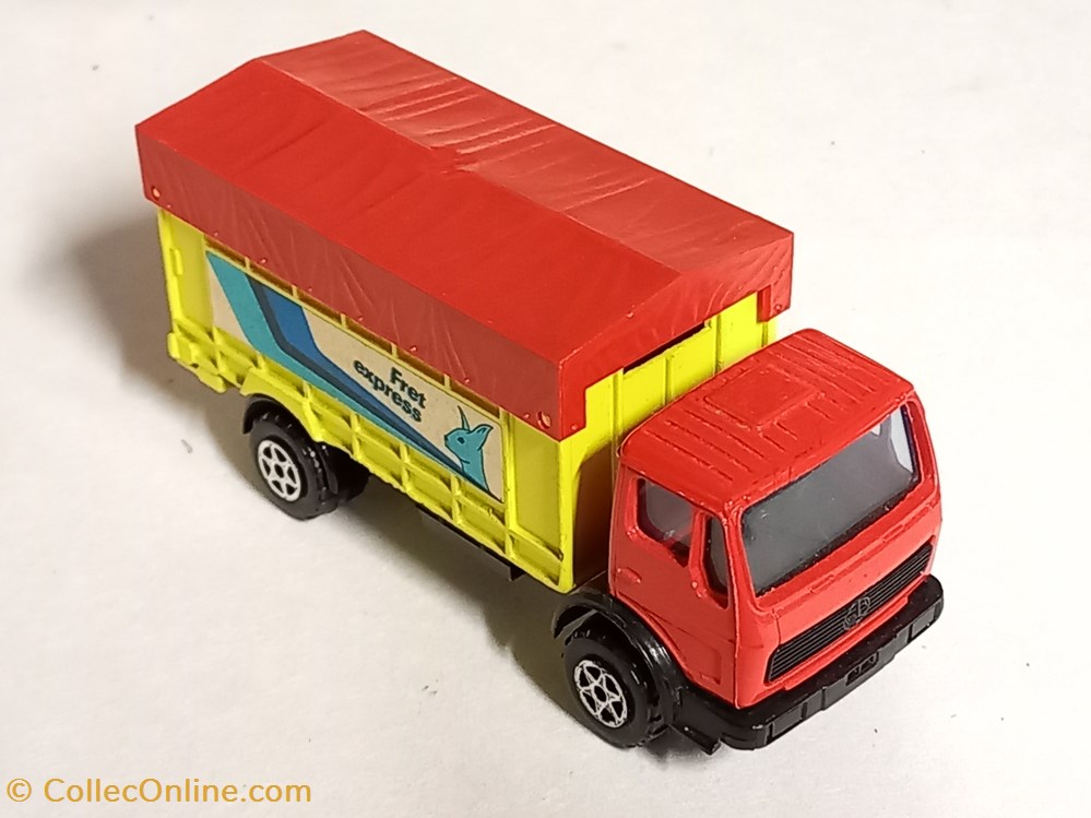 modeles reduits voitures camion mercedes