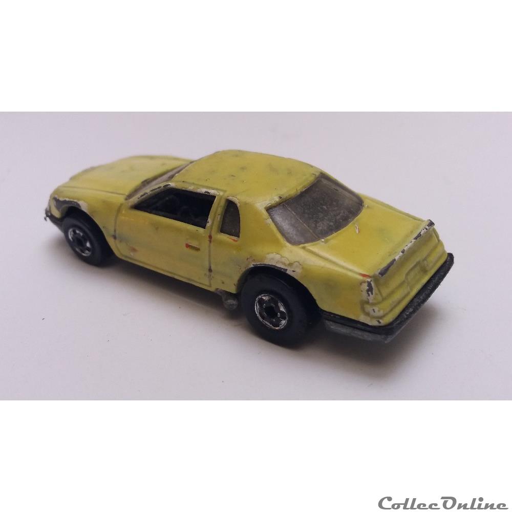 Ford Thunderbird modele reduit voiture ford thunderbird