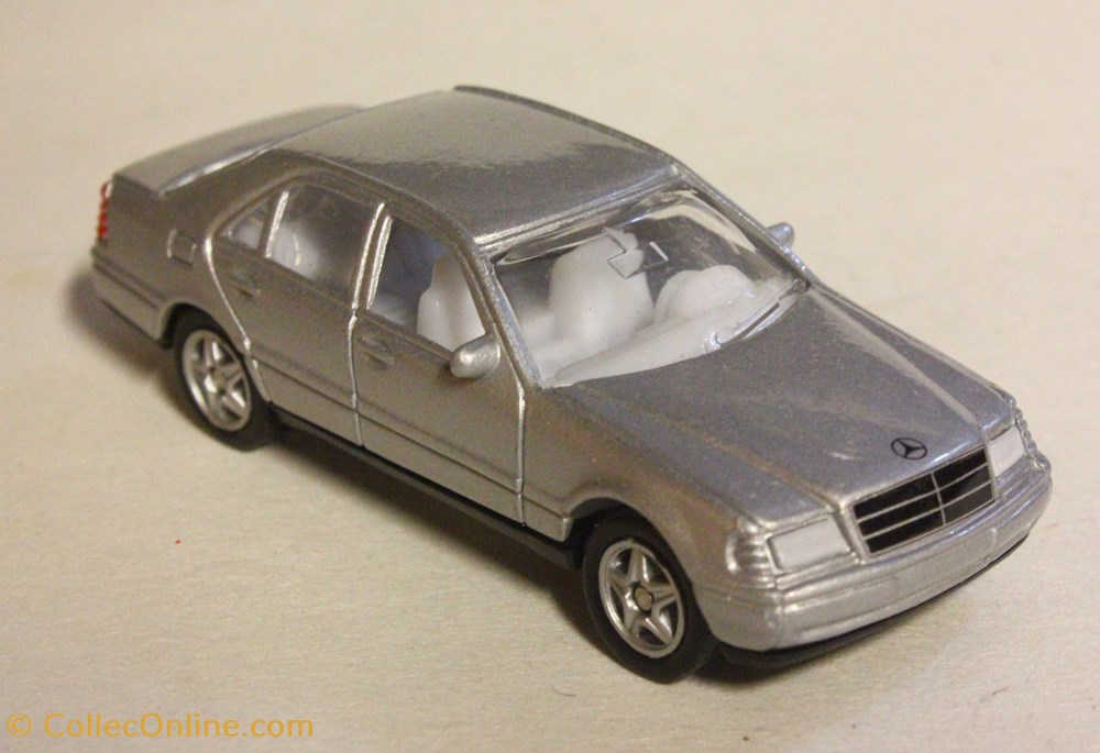 modeles reduits voitures mercedes benz c class