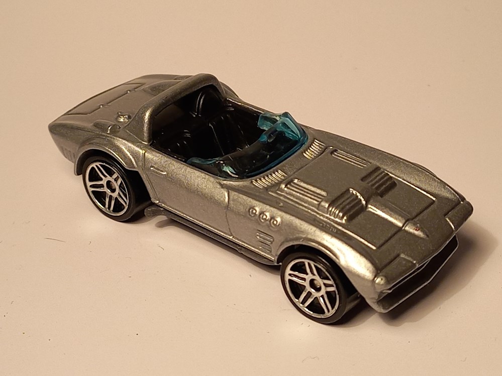 modeles reduits voitures chevrolet corvette grand sport silver
