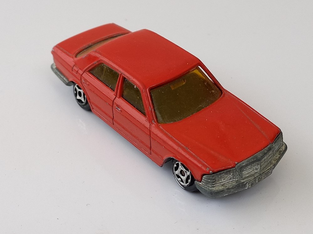 Mercedes 280 SE modeles reduits voitures mercedes 280 se