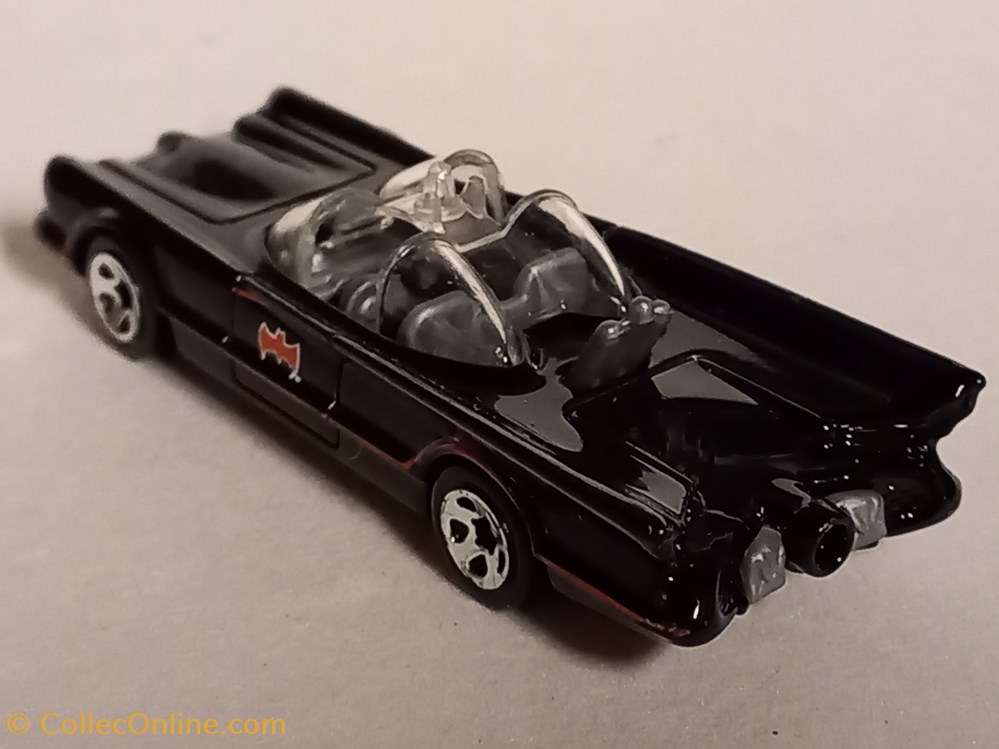 modeles reduits voitures batmobile