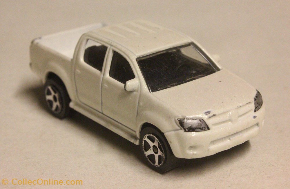 Toyota Hilux modeles reduits voitures toyota hilux