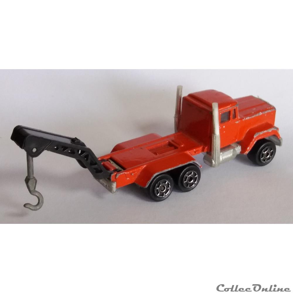 Mack Towing Truck 2 modele reduit voiture mack towing truck