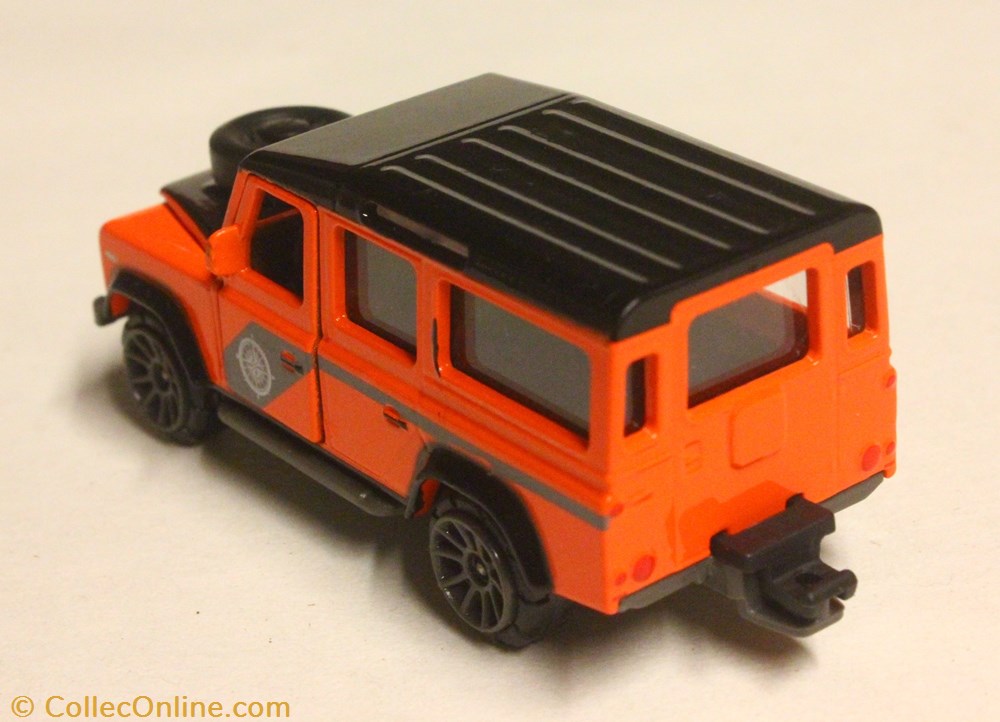 modele reduit voiture land rover defender 110