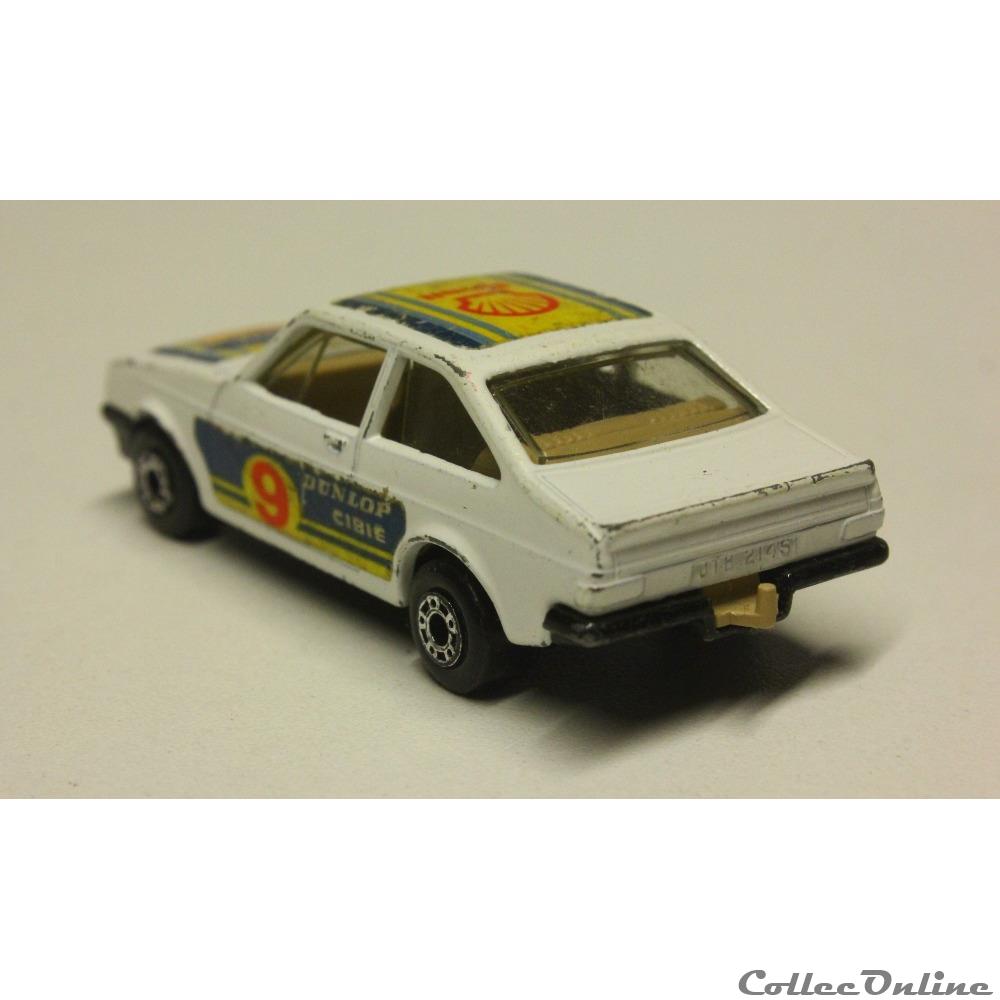 Ford Escort RS2000 - 1978 2 modele reduit voiture ford escort rs2000 1978