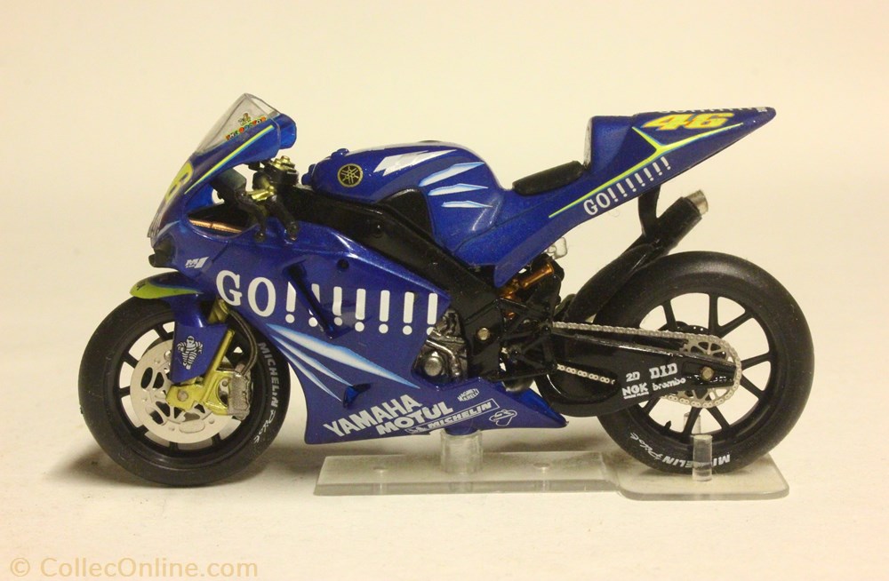Yamaha YZR M1 3 modele reduit moto yamaha yzr m1