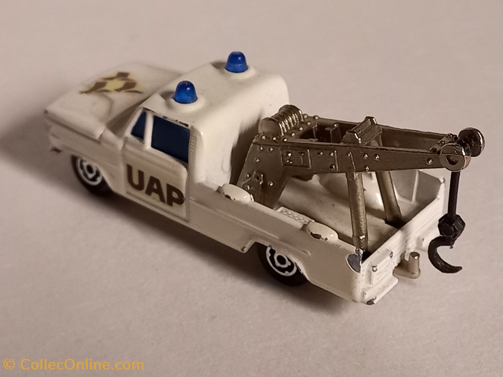Dodge D Tow Truck modeles reduits voitures dodge d tow truck