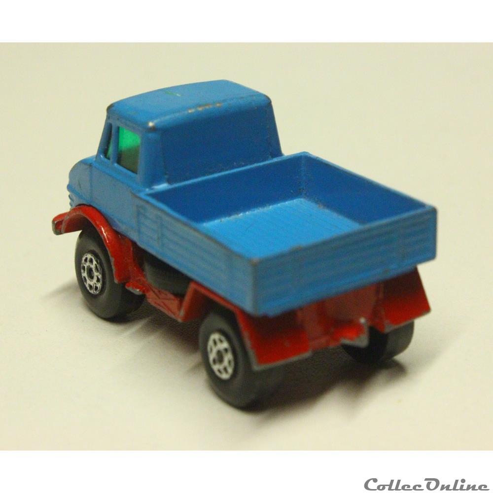 Unimog 2 modele reduit voiture unimog