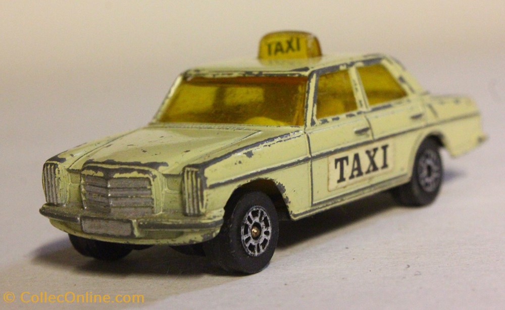 Mercedes-Benz 240 D 3 modeles reduits voitures mercedes benz 240 d