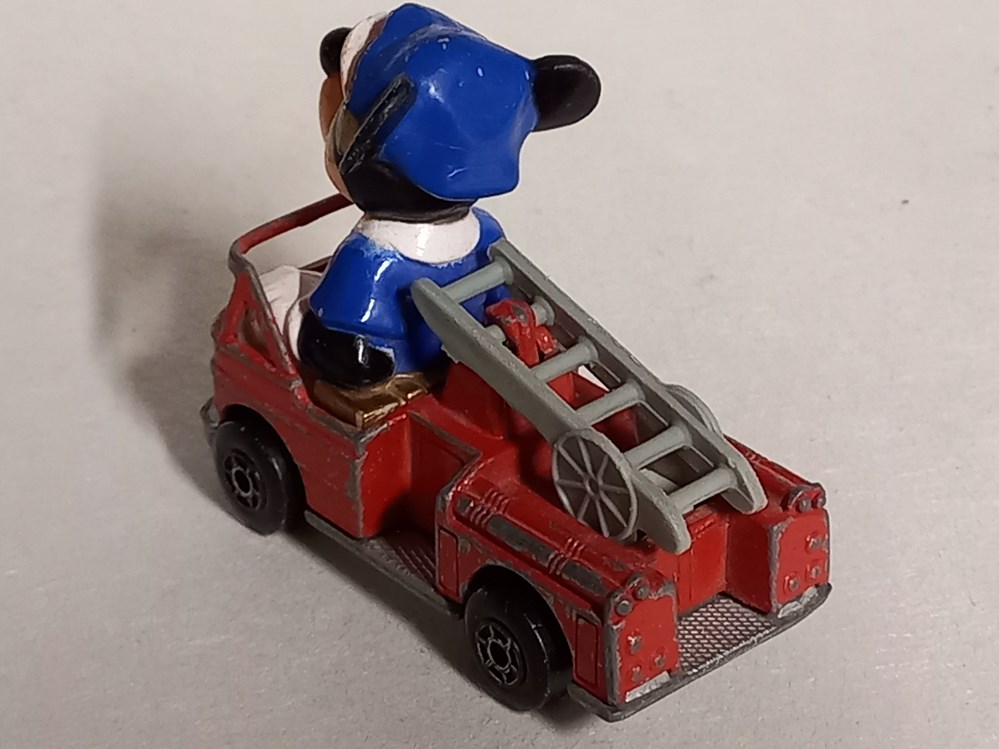 Camion Pompier Mickey Disney modeles reduits voitures camion pompier mickey disney