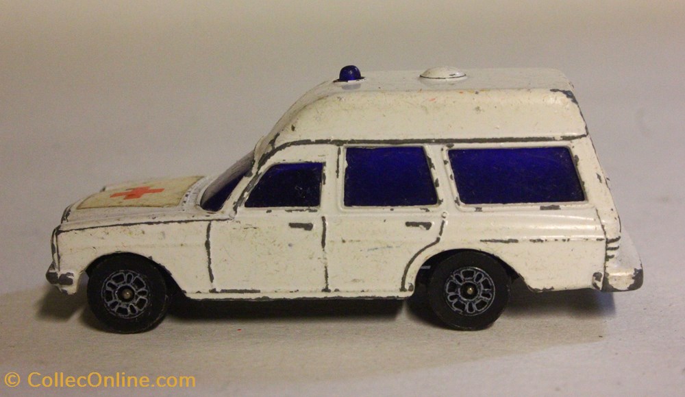 modeles reduits voitures mercedes binz ambulance