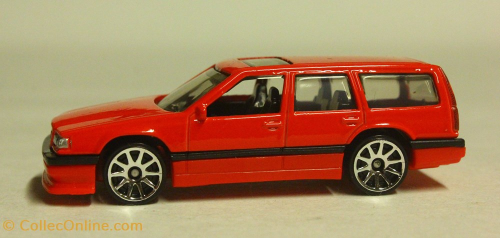 Volvo 850 Estate 3 modeles reduits voitures volvo 850 estate