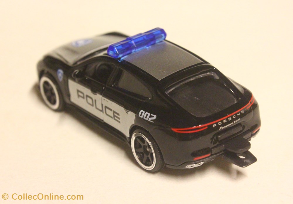 Porsche Panamera 2 modele reduit voiture porsche panamera