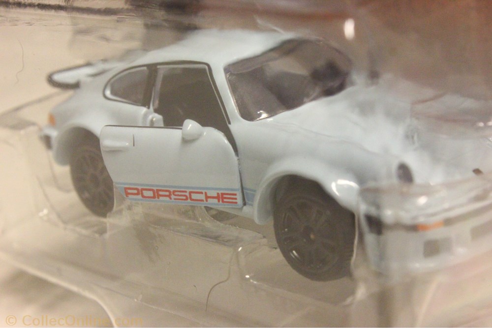 Porsche 934 2 modele reduit voiture porsche 934