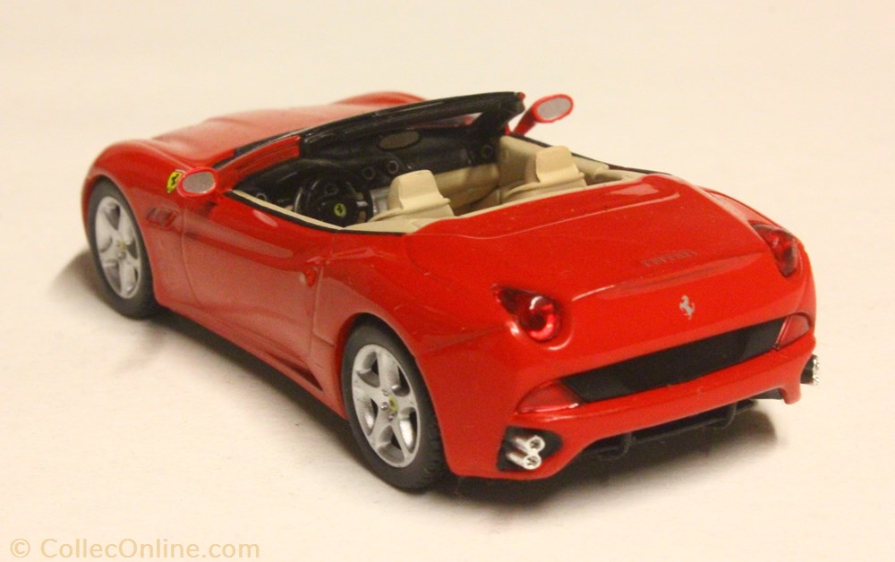 Ferrari California 2 modele reduit voiture ferrari california