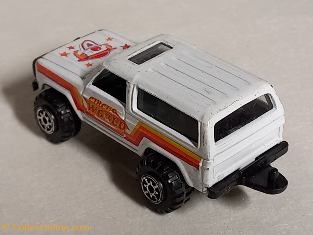 Ford Bronco modeles reduits voitures ford bronco