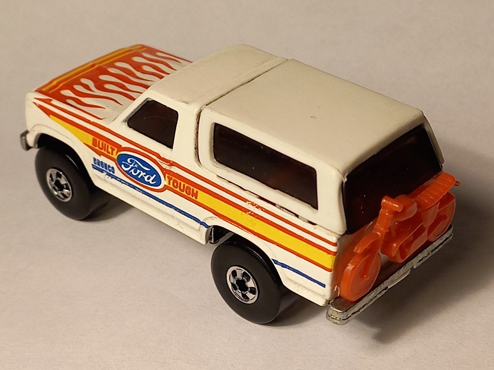 Ford Bronco 4-wheeler modeles reduits voitures ford bronco 4 wheeler