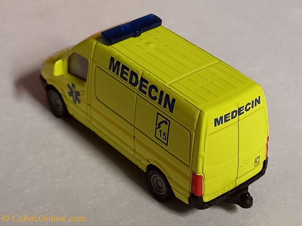 Ambulance Mercedes modeles reduits voitures ambulance mercedes