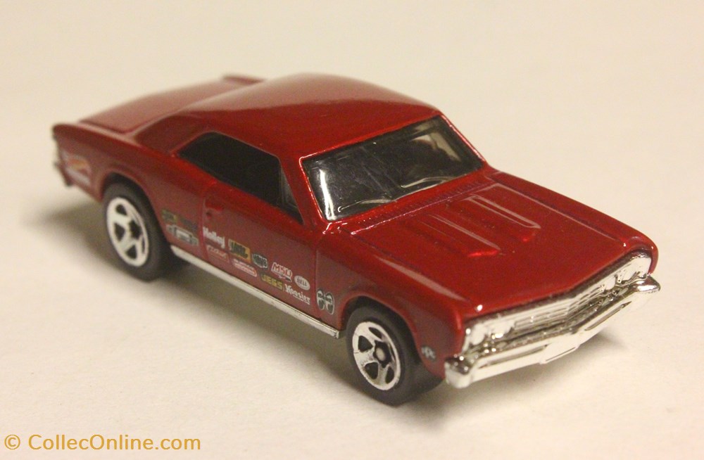 Muscle Mania - 07/10 - '67 Chevelle SS 396 modele reduit voiture chevrolet muscle mania 07 10 67 chevelle ss 396