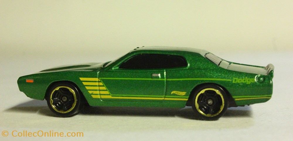 '74 Dodge Charger 4 modeles reduits voitures 74 dodge charger