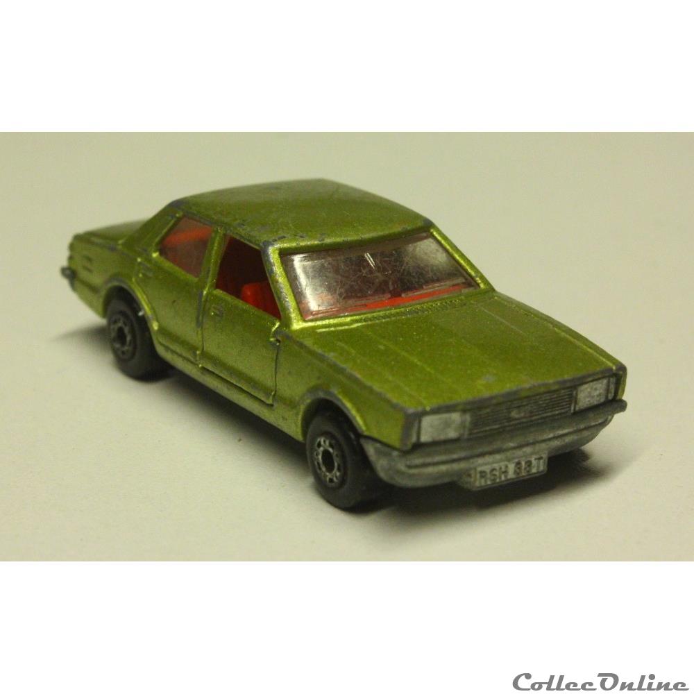 modele reduit voiture ford cortina
