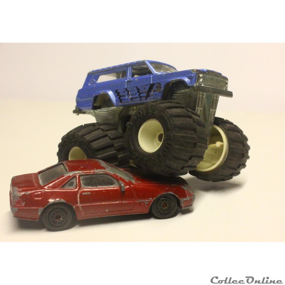 Jeep Cherokee 4 modele reduit voiture jeep cherokee