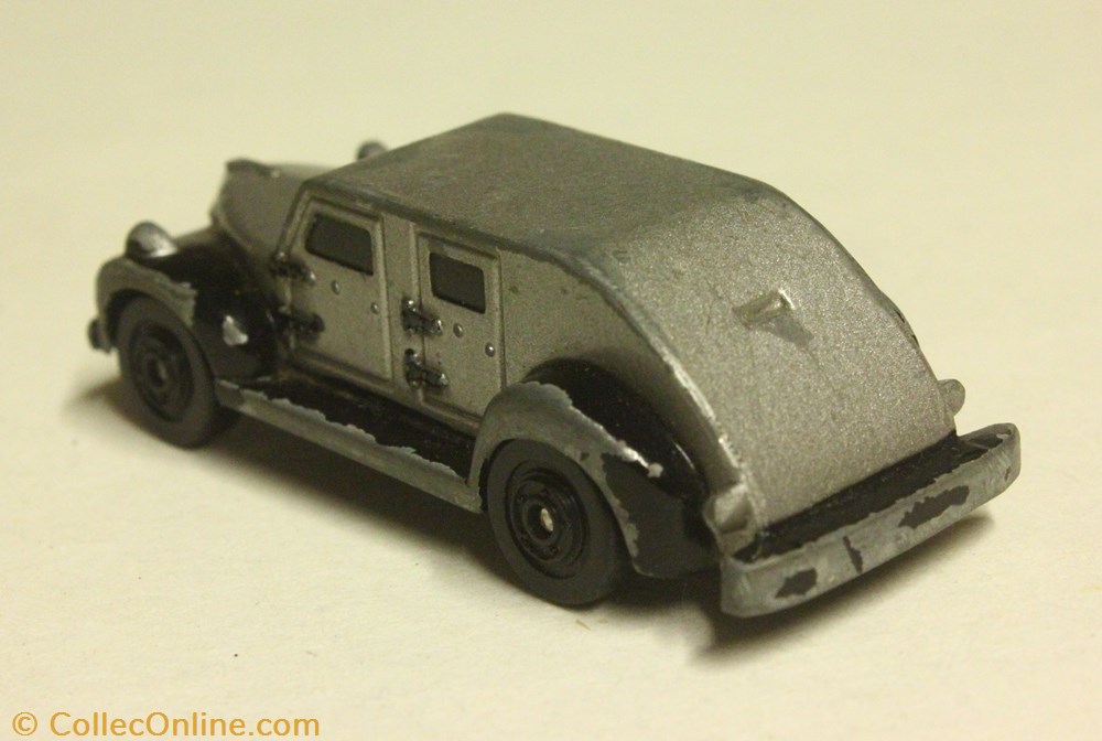 modele reduit voiture hasbro dc comics 1995 two face armored car