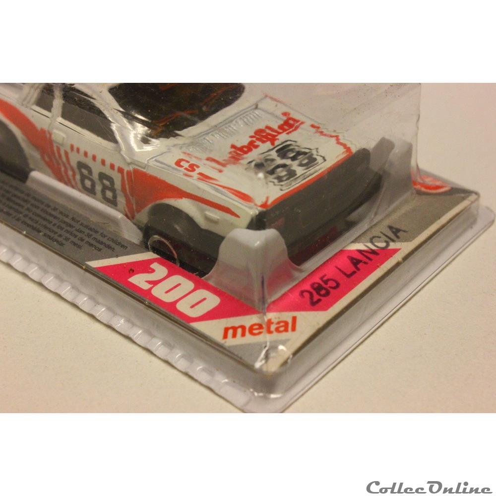 modele reduit voiture lancia montecarlo