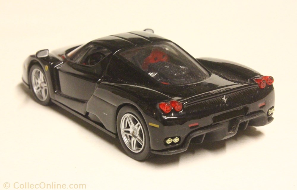 Ferrari Enzo 2 modele reduit voiture ferrari enzo