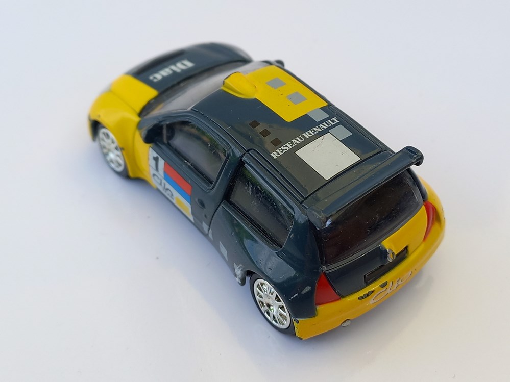 Renault Clio Super 1600 modeles reduits voitures renault clio super 1600