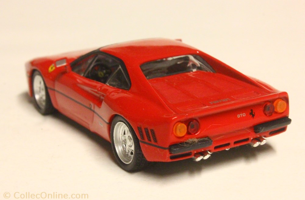 modele reduit voiture ferrari 288 gto