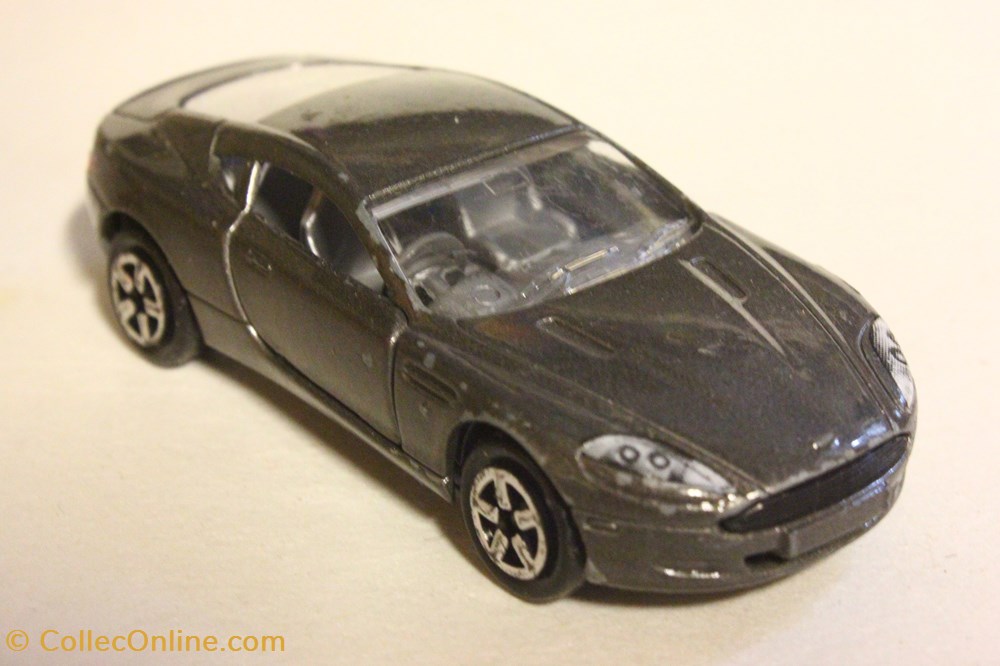 Aston Martin DB9 modeles reduits voitures aston martin db9