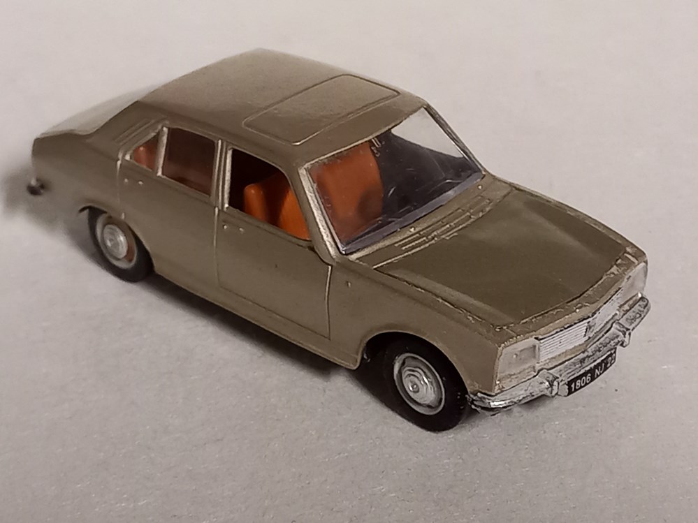 modeles reduits voitures peugeot 504