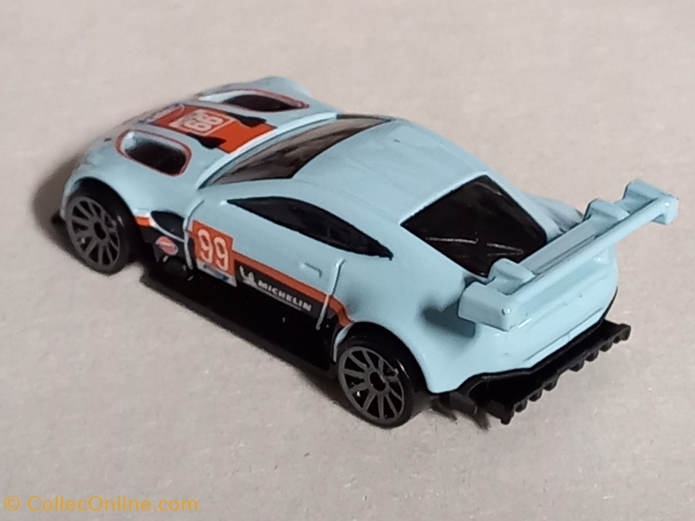 Aston Martin Vantage GTE modeles reduits voitures aston martin vantage gte