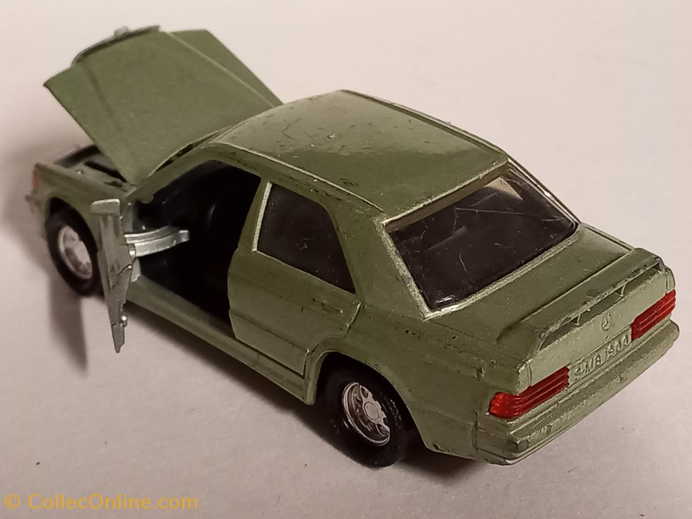 modeles reduits voitures mercedes 190 e
