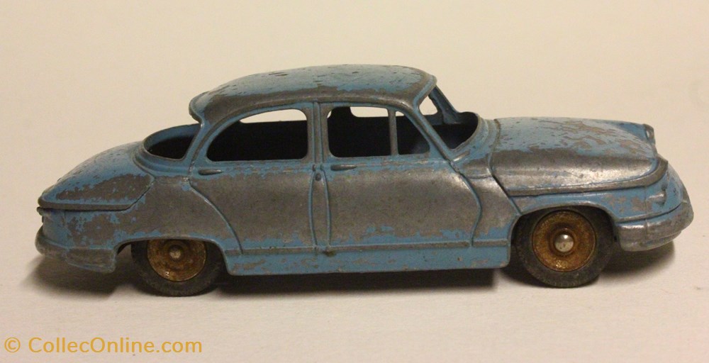 Panhard PL17 3 modeles reduits voitures panhard pl17