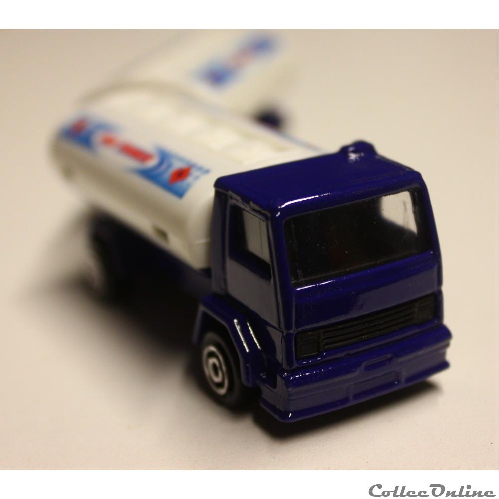 modele reduit voiture ford cargo tanker